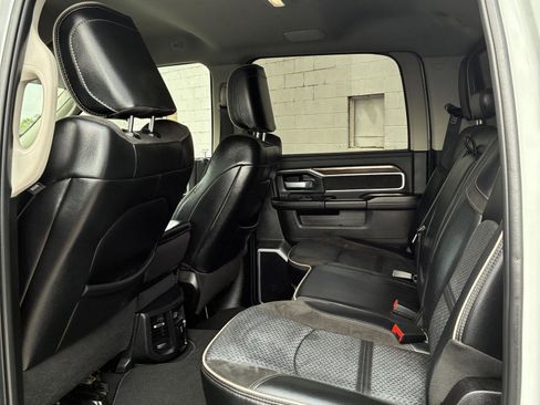 Used 2024 RAM 2500 Laramie image 9