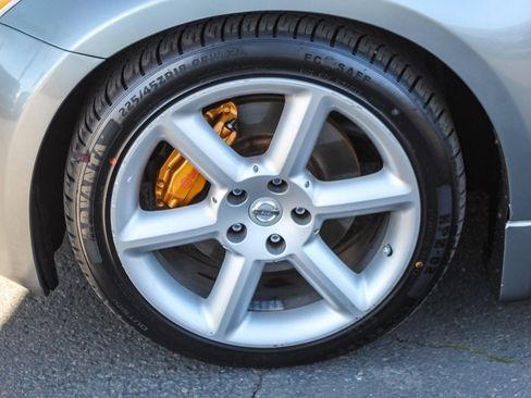 Used 2005 Nissan 350Z Grand Touring image 10