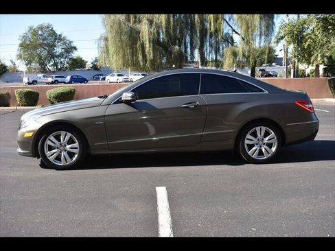 Used 2012 Mercedes-Benz E 350 Coupe image 4