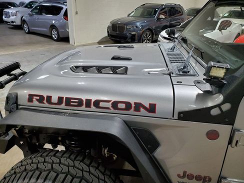 Used 2019 Jeep Wrangler Unlimited Rubicon AWD/4WD image 48