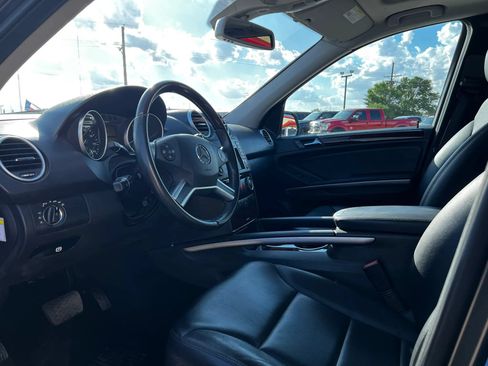 Used 2010 Mercedes-Benz ML 350 2WD w/ Premium 2 Pkg image 11