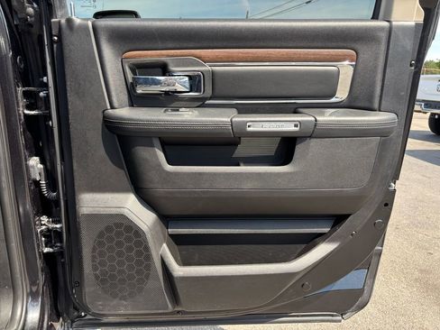 Used 2017 RAM 1500 Laramie w/ Convenience Group RWD image 32