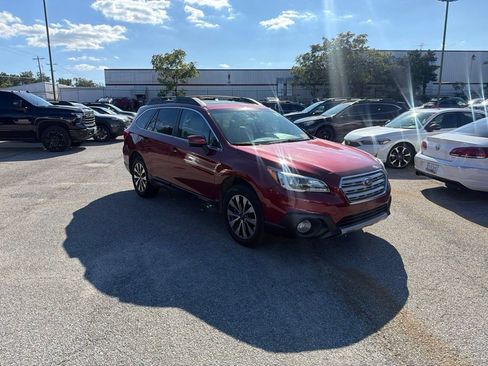 Used 2017 Subaru Outback 3.6R Limited AWD/4WD image 1