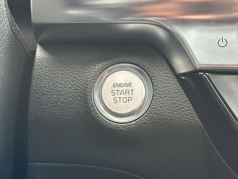 Used 2022 Kia Telluride SX w/ SX Prestige Package image 34