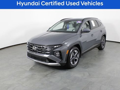 Certified 2026 Hyundai Tucson SEL FWD image 2
