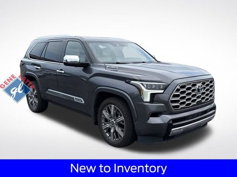 Used 2023 Toyota Sequoia Capstone AWD/4WD image 1