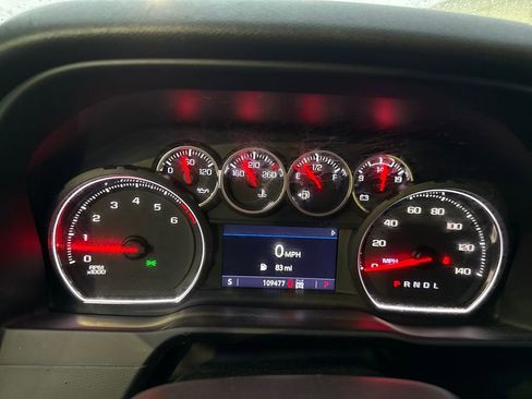 Used 2020 Chevrolet Silverado 2500 LT w/ Convenience Package image 16