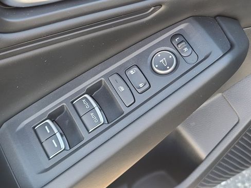 Certified 2023 Honda Accord EX image 11