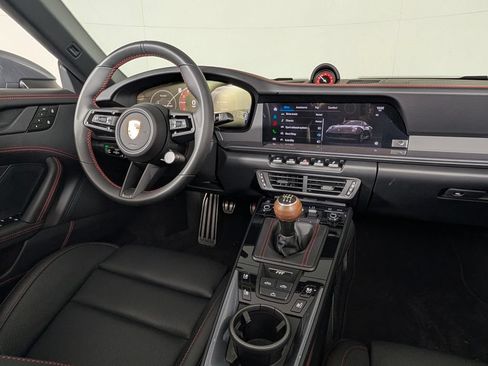 Certified 2026 Porsche 911 Carrera T RWD image 21