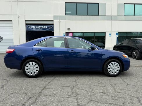 Used 2007 Toyota Camry LE FWD image 3