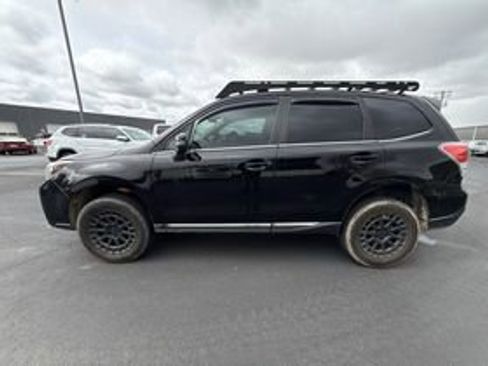 Used 2018 Subaru Forester 2.0XT Touring w/ Popular Package #2 AWD/4WD image 2