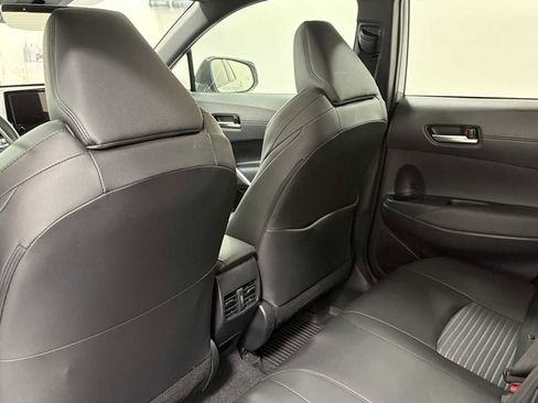 Used 2024 Toyota Corolla Cross XSE w/ Convenience Package image 26