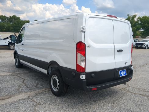 New 2026 Ford Transit 150 Low Roof RWD image 5