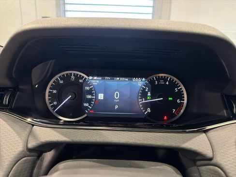 Used 2023 Land Rover Range Rover Evoque R-Dynamic S AWD/4WD image 23