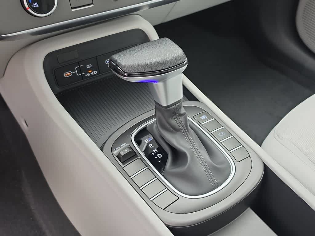 New 2027 Hyundai Kona SE FWD image 34