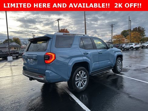 New 2025 Toyota 4Runner Limited w/ Tow Technology Package AWD/4WD image 4