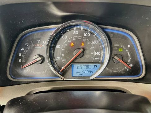 Used 2014 Toyota RAV4 Limited w/ Technology Package FWD image 15