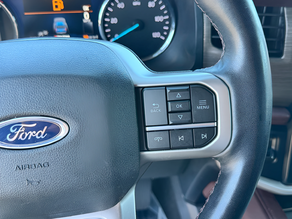 Used 2024 Ford Expedition Limited RWD image 14