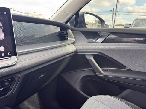 New 2026 Volkswagen Tiguan S image 19