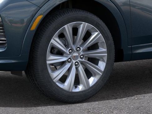 New 2026 Buick Envista Avenir image 9