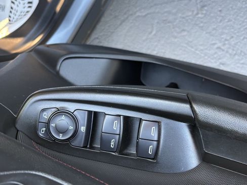 Used 2021 Chevrolet TrailBlazer RS w/ Convenience Package FWD image 18