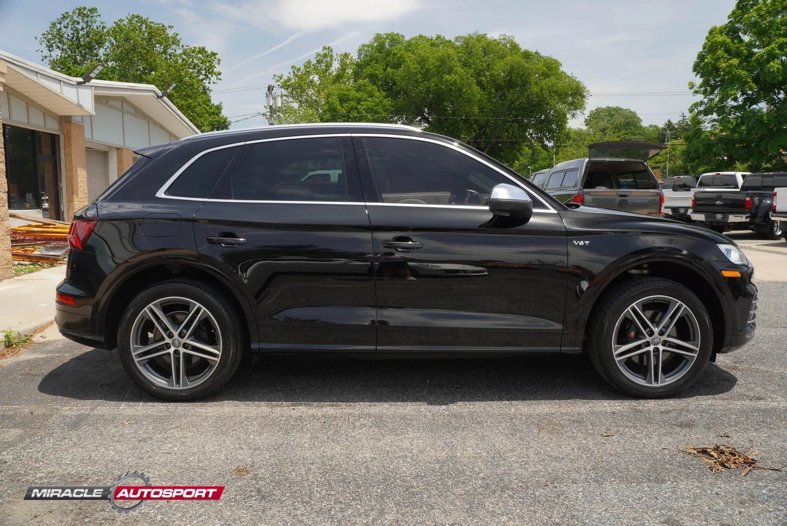 Used 2018 Audi SQ5 Premium Plus w/ Navigation Package AWD/4WD image 8