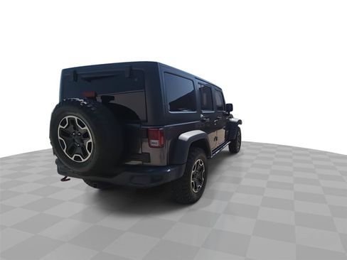 Used 2016 Jeep Wrangler Unlimited Rubicon AWD/4WD image 8