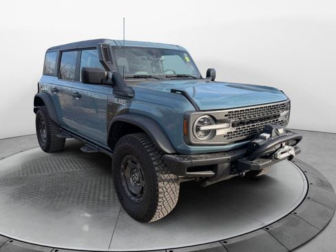 Used 2023 Ford Bronco Everglades image 7