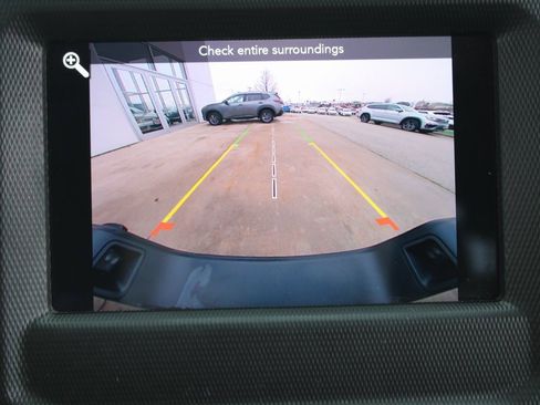 Used 2021 Jeep Gladiator Willys image 15