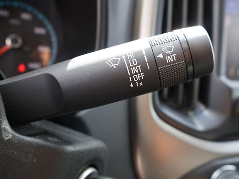 Used 2022 Chevrolet Colorado Z71 image 47