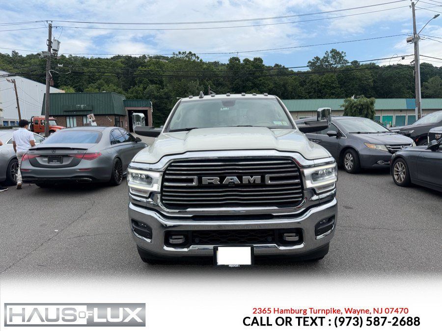 Used 2022 RAM 3500 Laramie AWD/4WD image 3