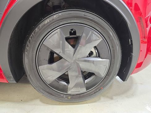 Used 2026 Toyota Prius LE image 34