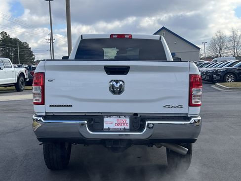 Used 2024 RAM 2500 Big Horn w/ Bed Utility Group image 27