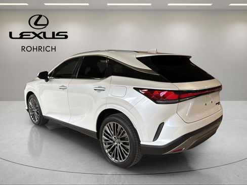 Used 2026 Lexus RX 450h AWD w/ Convenience Package image 8