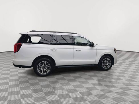 Used 2025 Ford Expedition Active AWD/4WD image 47