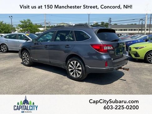 Used 2017 Subaru Outback 2.5i Limited AWD/4WD image 4