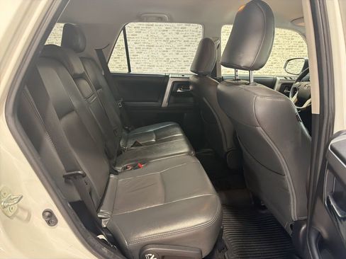 Used 2020 Toyota 4Runner SR5 image 12