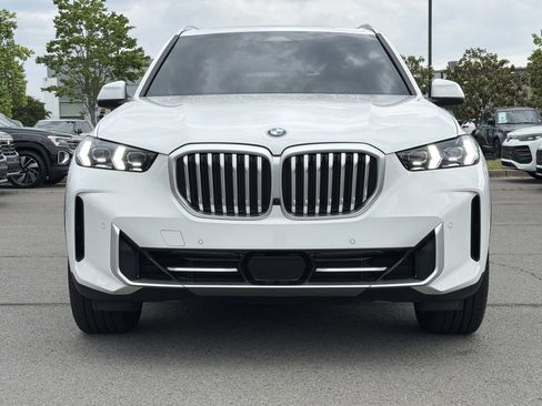 Used 2024 BMW X5 xDrive40i w/ Premium Package AWD/4WD image 8