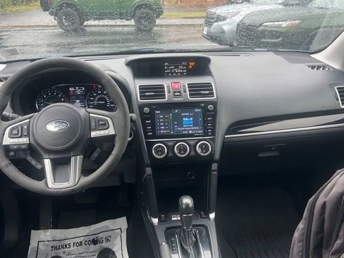 Used 2017 Subaru Forester 2.5i Touring AWD/4WD image 26