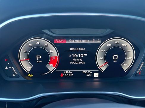 Used 2025 Audi Q3 2.0T Premium Plus w/ Premium Plus Package image 13