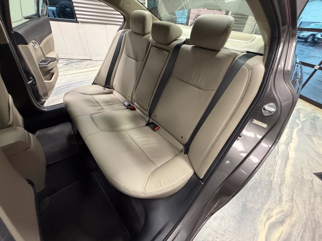 Used 2013 Honda Civic EX-L image 7
