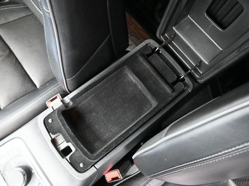 Used 2019 Jeep Grand Cherokee Overland image 33