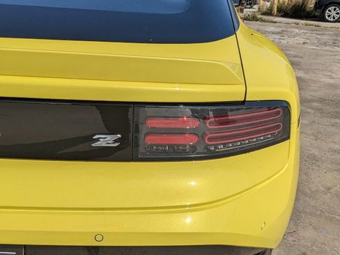Used 2023 Nissan Z Performance w/ Floor Mat Package (L93) image 10