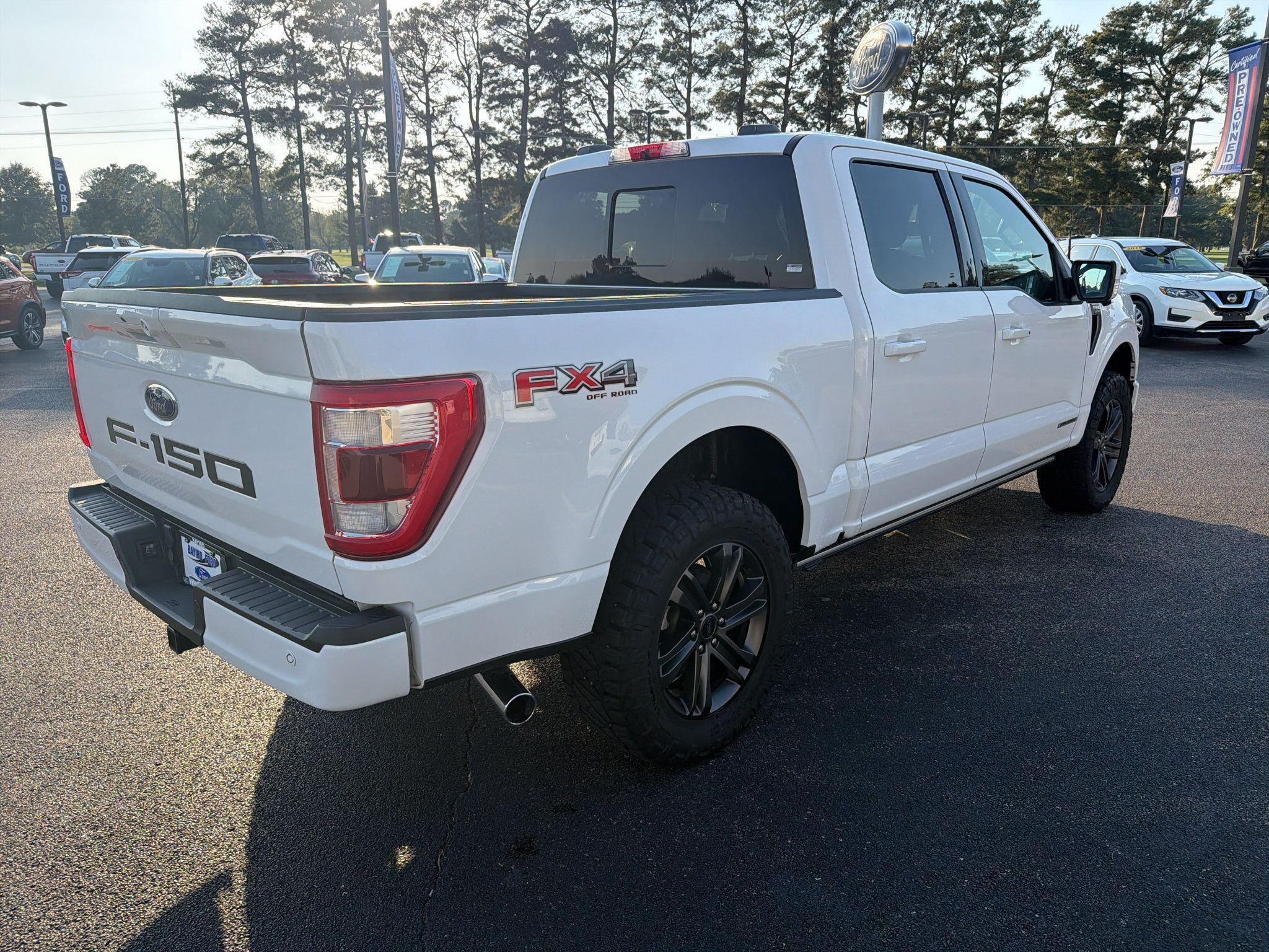 Used 2021 Ford F150 Lariat w/ Equipment Group 502A High AWD/4WD image 15