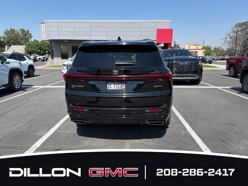 Used 2025 Buick Enclave Sport Touring w/ Power Package AWD/4WD image 4