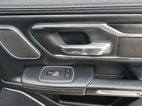 Used 2023 RAM 1500 Laramie image 29