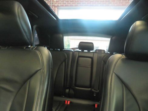 Used 2018 Lincoln MKC Reserve w/ Lincoln MKC Climate Package image 43