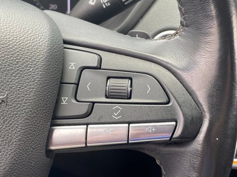 Used 2023 Cadillac XT4 Premium Luxury AWD/4WD image 29