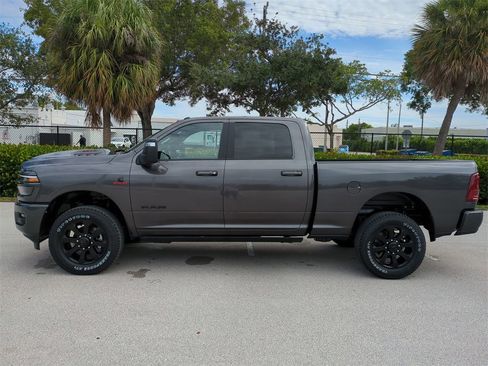 New 2025 RAM 2500 Laramie image 8