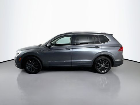 Used 2024 Volkswagen Tiguan SE FWD image 6